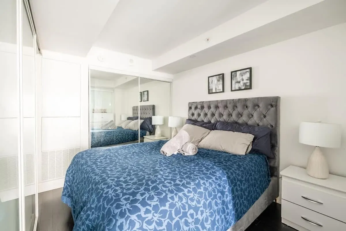 Apartament Luxury 1Bdr Condo In Downtown Toronto Kanada